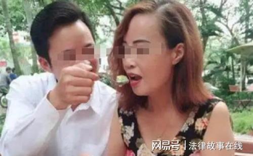 富婆小伙子在线视频,揭秘网络红人的财富密码与情感纠葛